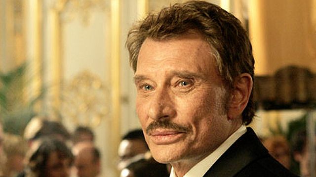 image de la news Les chaînes télé bousculent leurs programmes pour rendre hommage à Johnny Hallyday