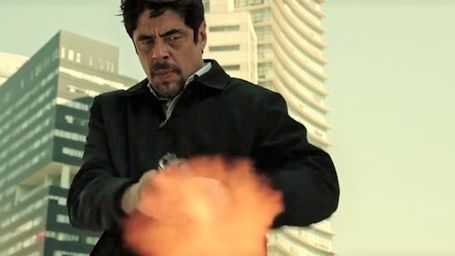 image de la news Sicario 2 : Soldado : Benicio Del Toro et Josh Brolin s'imposent dans une bande-annonce oppressante et brutale
