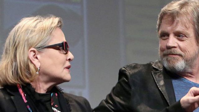 Mark Hamill rend hommage à Carrie Fisher pour l'anniversaire de sa mort