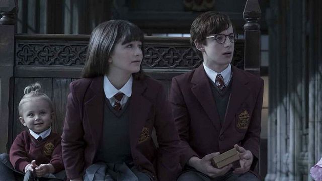 image de la news De l’identité de Madame Lulu aux anagrammes : 10 détails cachés dans la saison 2 des orphelins Baudelaire