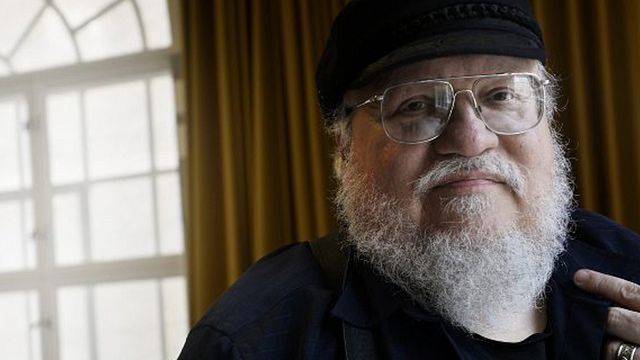 image de la news Game Of Thrones : George R.R. Martin fait le point sur les spin-off en développement