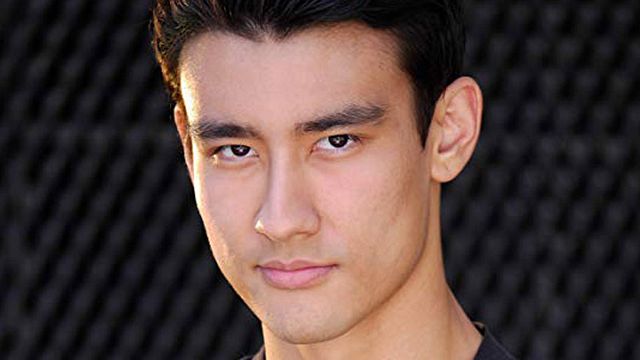 image de la news Grey's Anatomy : La série va accueillir son premier chirurgien gay à l'occasion de la saison 15