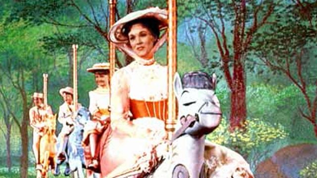 Mary Poppins, M. Dawes, Jane & Michael Banks… Comparez les personnages de 1964 à 2018 !