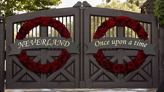 image de la news Leaving Neverland : quelle audience pour la diffusion du documentaire choc sur M6 ?