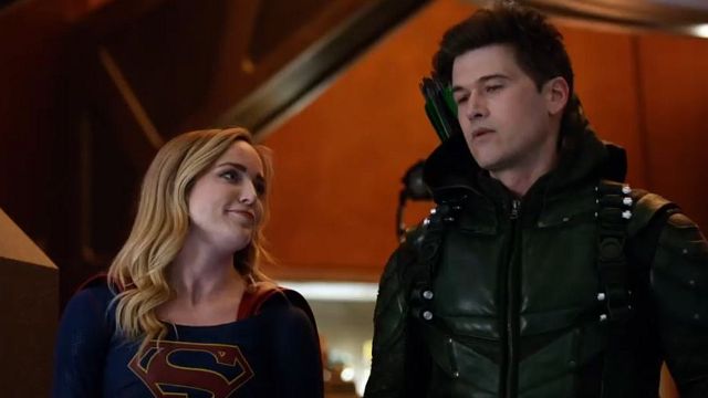 image de la news Legends of Tomorrow saison 4 : Supergirl et Arrow parodiés dans la bande-annonce de reprise