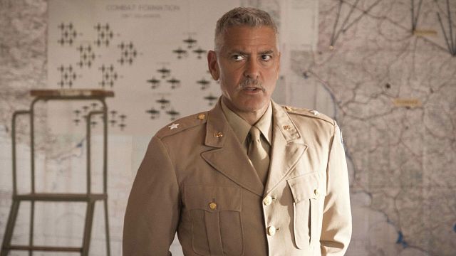 image de la news Catch-22 sur Canal+ : que vaut cette nouvelle mini-série de et avec George Clooney ?