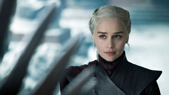 image de la news Game of Thrones saison 8 : pour Emilia Clarke, "c'était la seule façon possible de terminer la série" [SPOILERS]