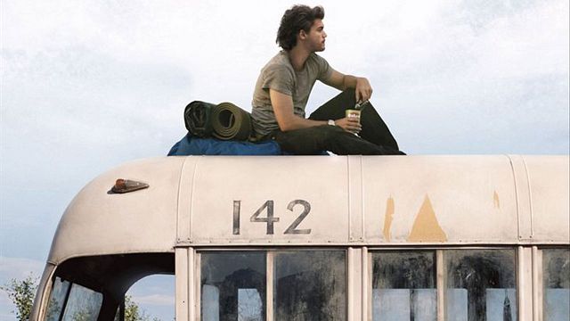 image de la news Into the Wild : une femme tente de rejoindre le bus du film et meurt
