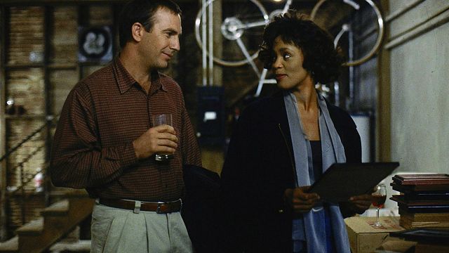 image de la news Bodyguard ce soir sur TMC : ce n'était pas Whitney Houston sur l'affiche !