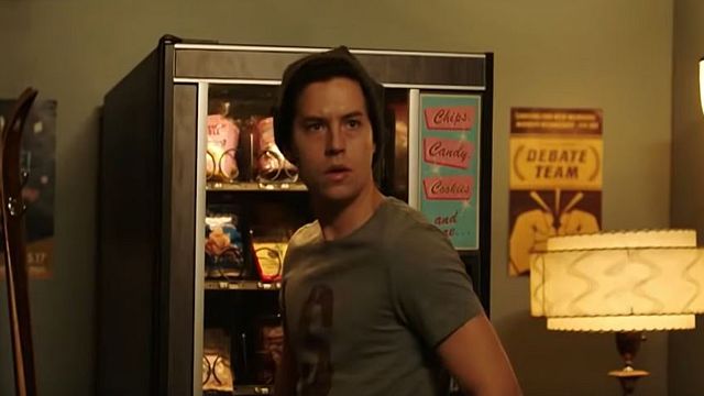 image de la news Riverdale saison 4 : Jughead et Betty en danger dans le teaser de l'épisode 7