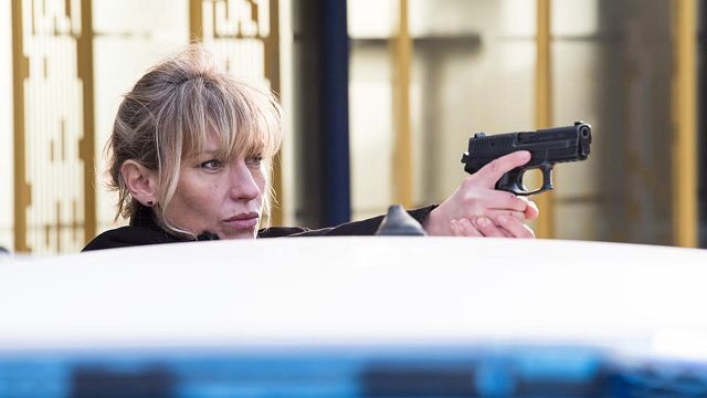 image de la news Demain nous appartient : les photos de la fusillade qui va bouleverser la série