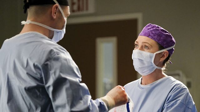 image de la news Coronavirus et séries : la liste des tournages stoppés par la pandémie