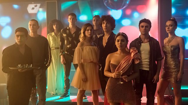 image de la news Elite saison 3 : avez-vous repéré l'apparition d'un ancien acteur de Glee ?