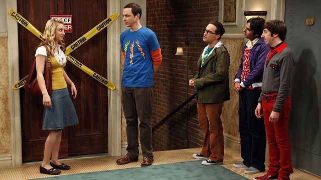 image de la news The Big Bang Theory (NRJ12) : pourquoi l'ascenseur est toujours en panne ?