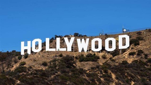 image de la news Hollywood face au coronavirus :  les studios multiplient les licenciements