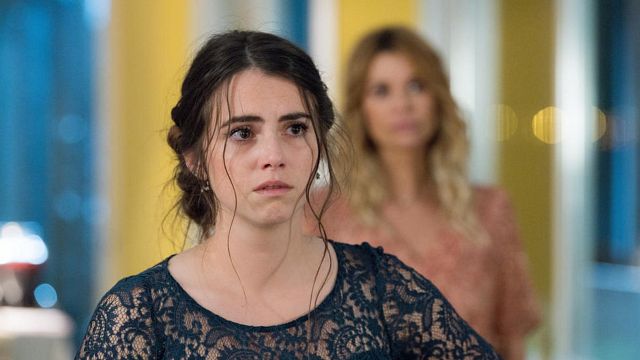 image de la news Demain nous appartient : "On va découvrir les failles de Charlie" confie Clémence Lassalas