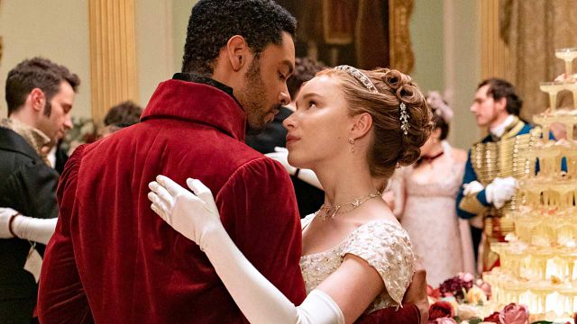 image de la news La Chronique des Bridgerton sur Netflix : une scène de viol fait polémique, le créateur l'assume