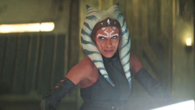 image de la news Ahsoka Tano dans The Mandalorian : Rosario Dawson dévoile un making-of de sa transformation