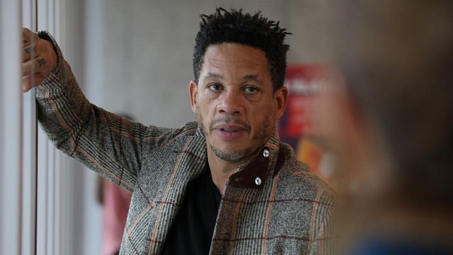 image de la news Le Remplaçant sur SALTO : c'est quoi cette série avec JoeyStarr et Barbara Schulz ?