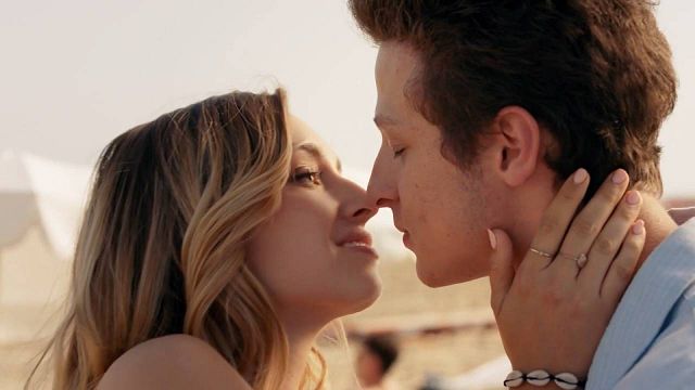 image de la news Demain nous appartient : le couple Sofia-Arthur bientôt en danger ? [SPOILERS]