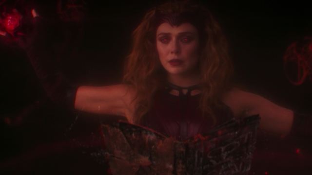 WandaVision : Elizabeth Olsen confirme que Scarlet Witch peut voyager à travers le Multivers