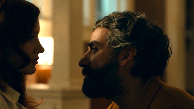 image de la news Scenes from a Marriage sur OCS : la jolie méthode d'Oscar Isaac pour mettre Jessica Chastain en confiance lors du tournage des scènes de sexe