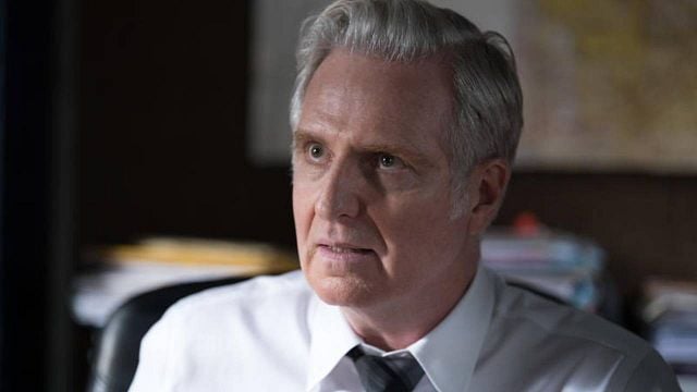 image de la news Un Si Grand Soleil : le passé de Becker ressurgit dans une nouvelle intrigue policière
