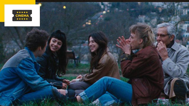 image de la news Les Passagers de la nuit : Charlotte Gainsbourg et Emmanuelle Béart en femmes des années 80