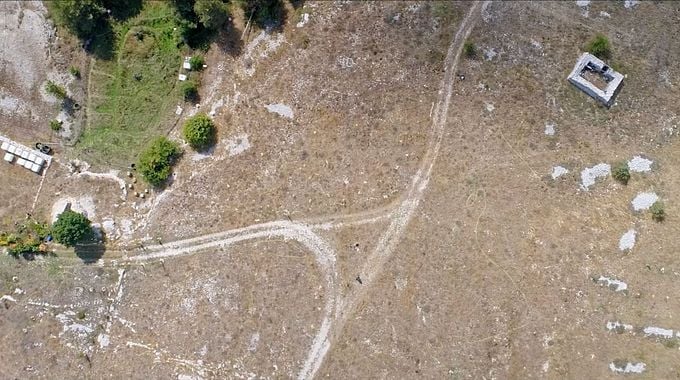 Photo du film La Terre de mon grand-père (Partie 1 : L'Héritage)