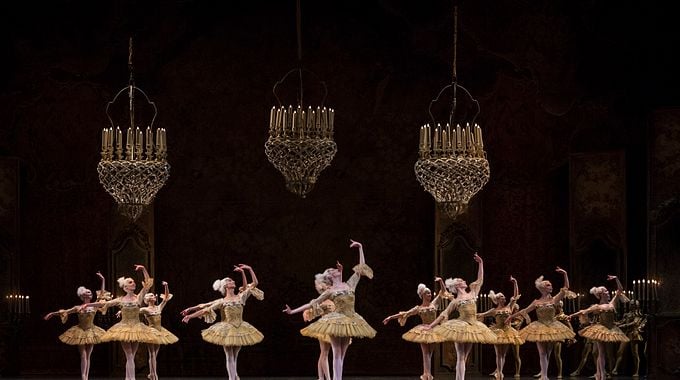 Photo du film Casse-Noisette (Opéra de Paris)