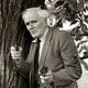 Desmond Llewelyn