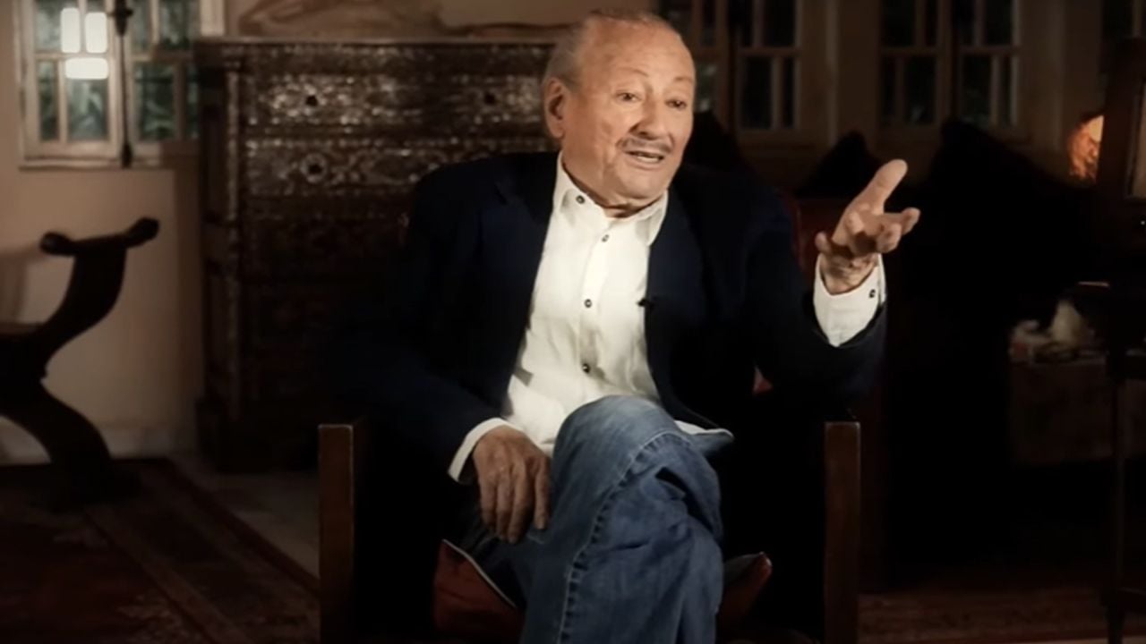 He died from the age of 95 from Muhammad Lakhdar-Hamina, the only Algerian filmmaker who received the Golden Palm