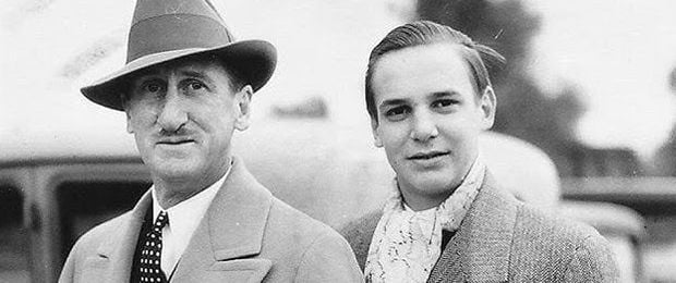 Jackie Coogan et son père biologique, en décembre 1928.
