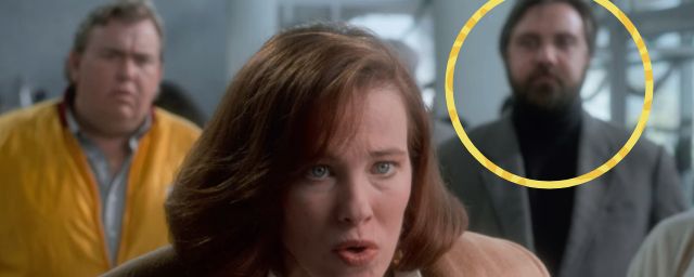 Derrière Catherine O'Hara, Elvis Presley ?