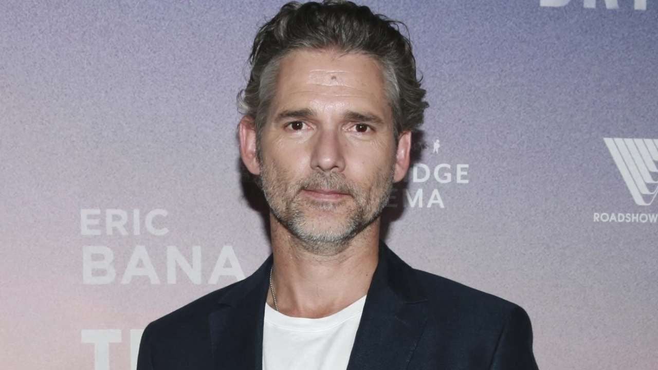 Il a eu son heure de gloire dans les années 2000 en affrontant Brad Pitt dans Troie et en incarnant Hulk... Que devient Eric Bana ?