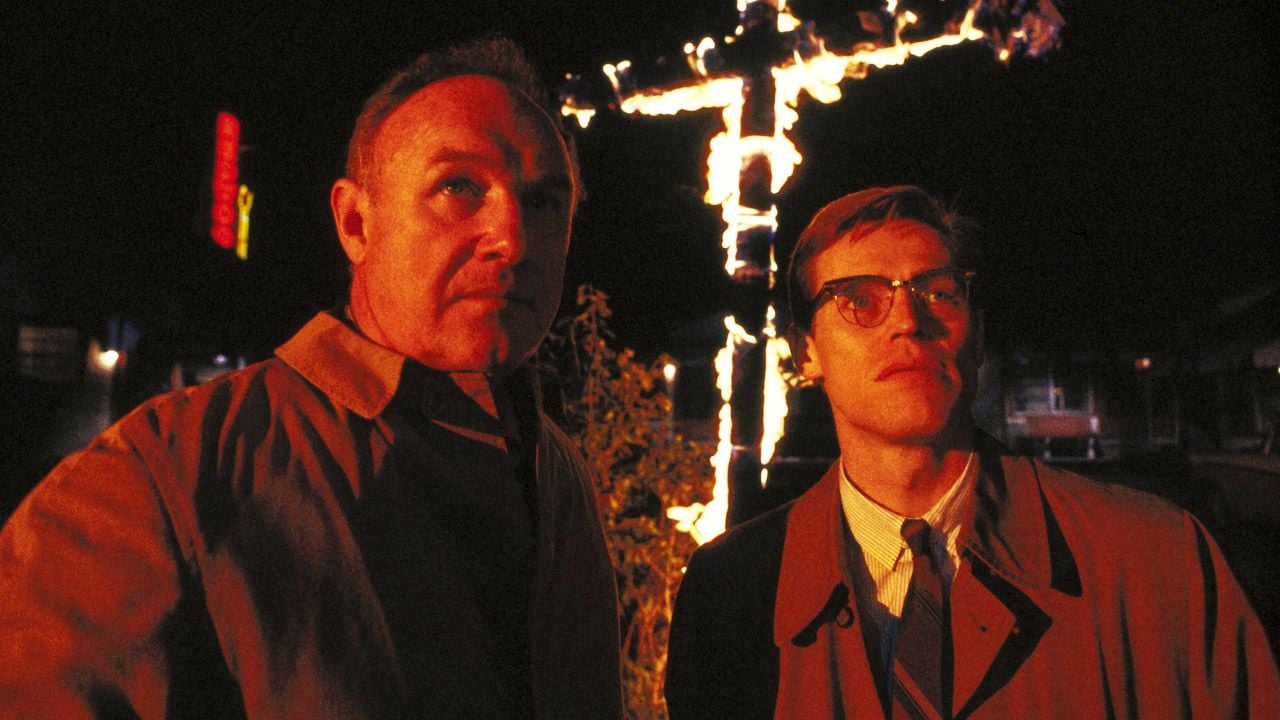 Ce soir à la télé : Gene Hackman et Willem Dafoe mènent l'enquête pour le réalisateur du culte Midnight Express