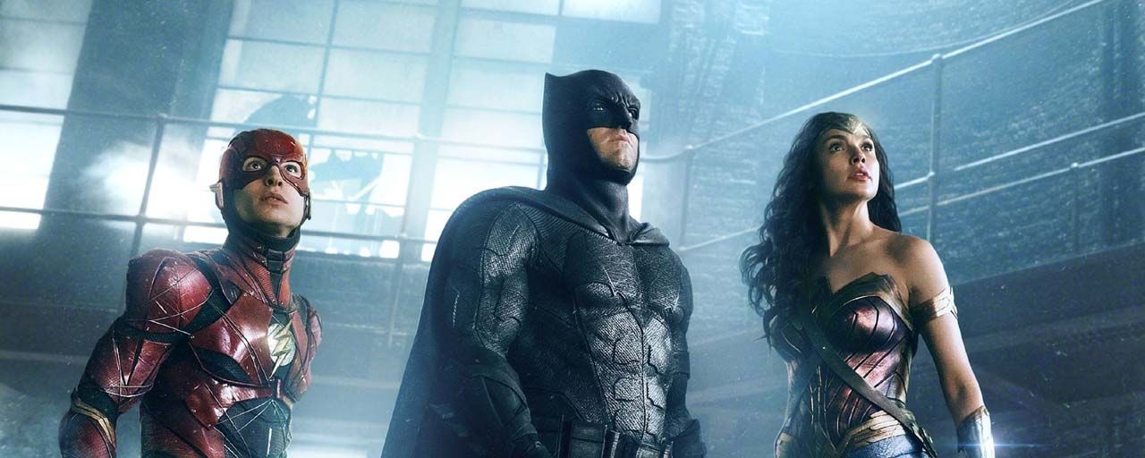 Ezra Miller, Ben Affleck et Gal Gadot dans Justice League