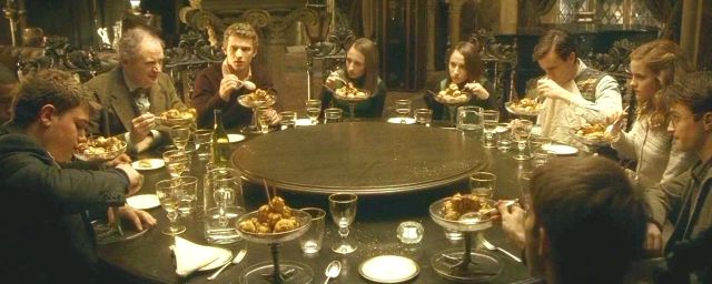 Marcus Belby (à gauche)