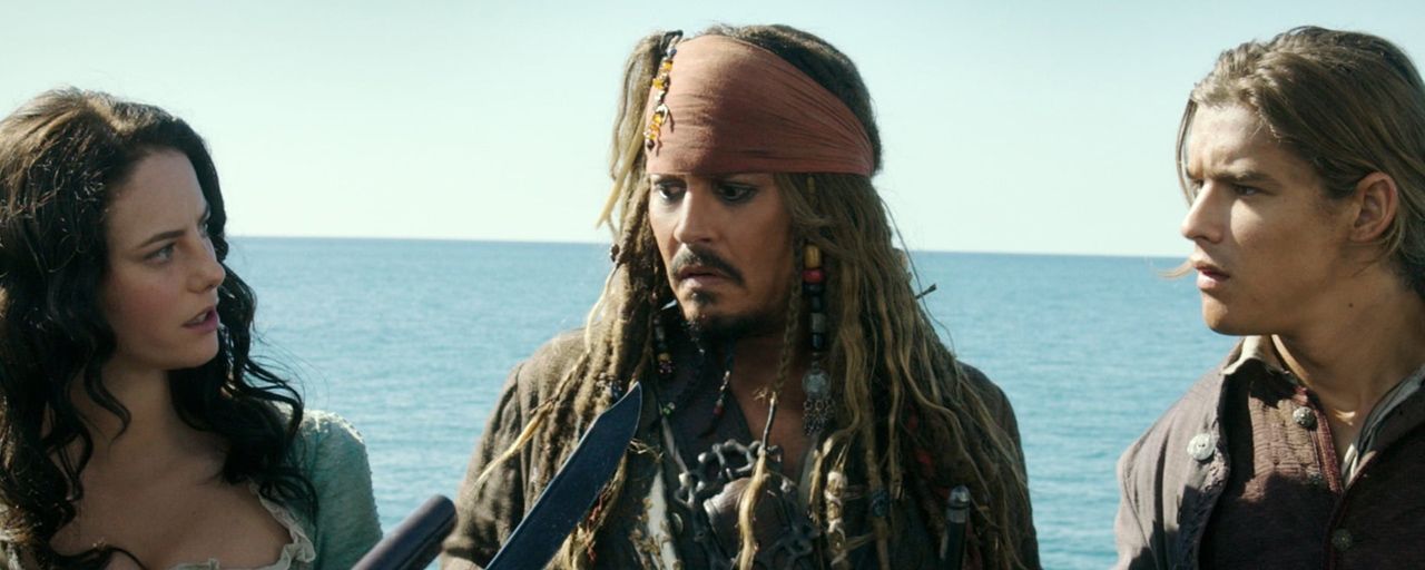 Kaya Scodelario, Johnny Depp et Brenton Thwaites