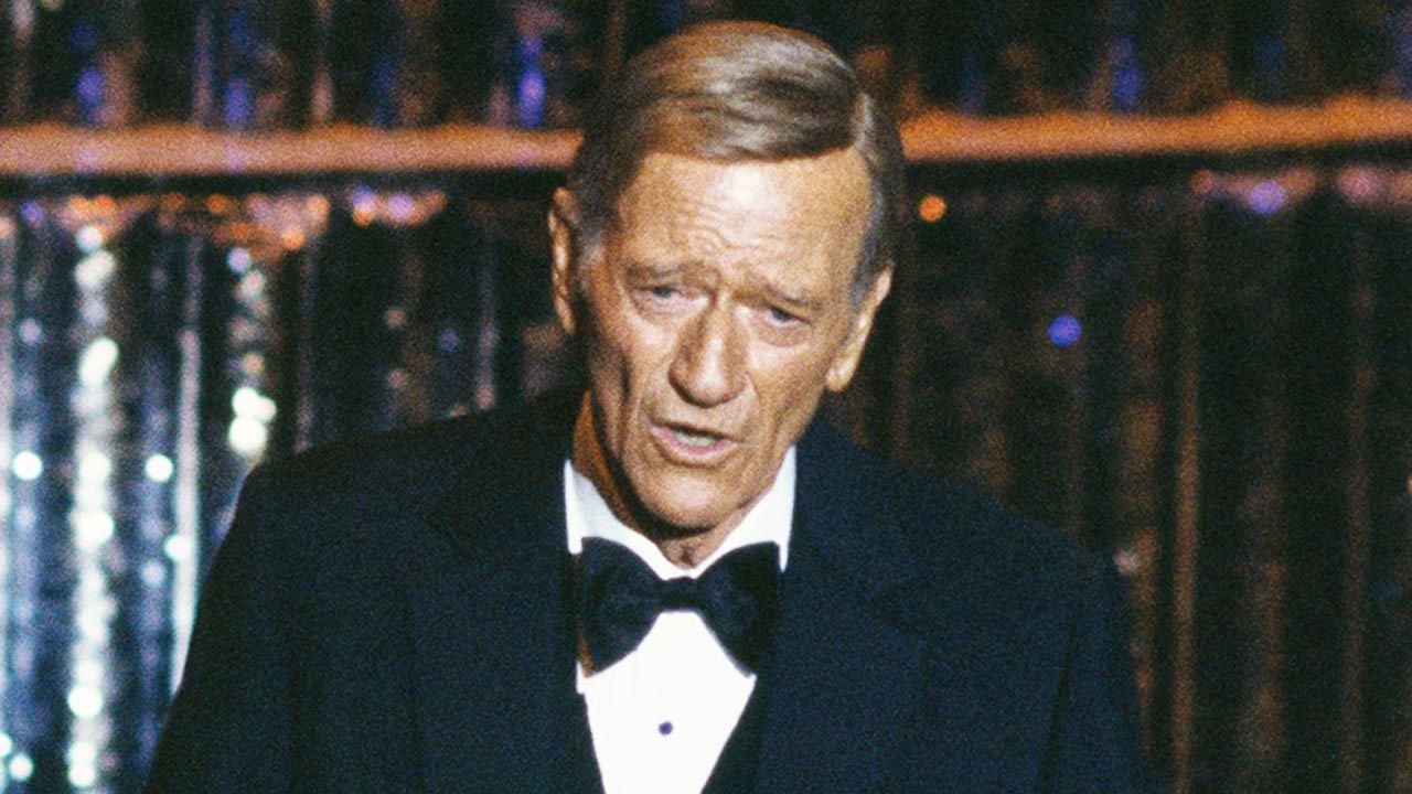 Le 9 avril 1979, John Wayne monte sur scène aux Oscars pour la dernière fois