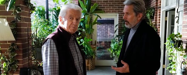 Francis X. McCarthy et Gary Cole