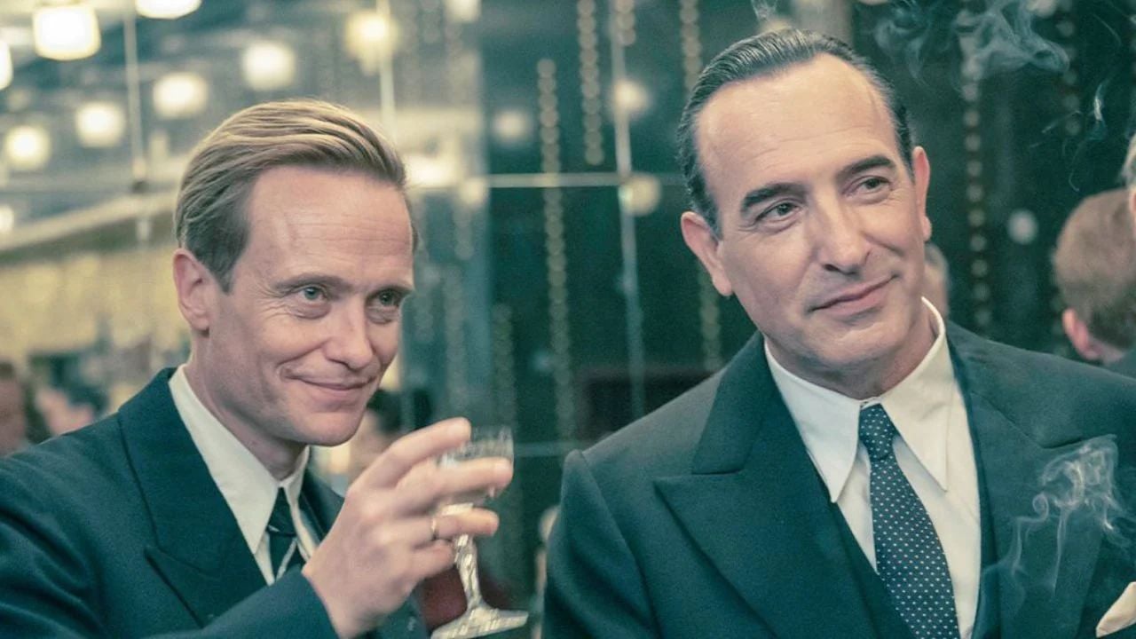 August Diehl et Jean Dujardin dans 