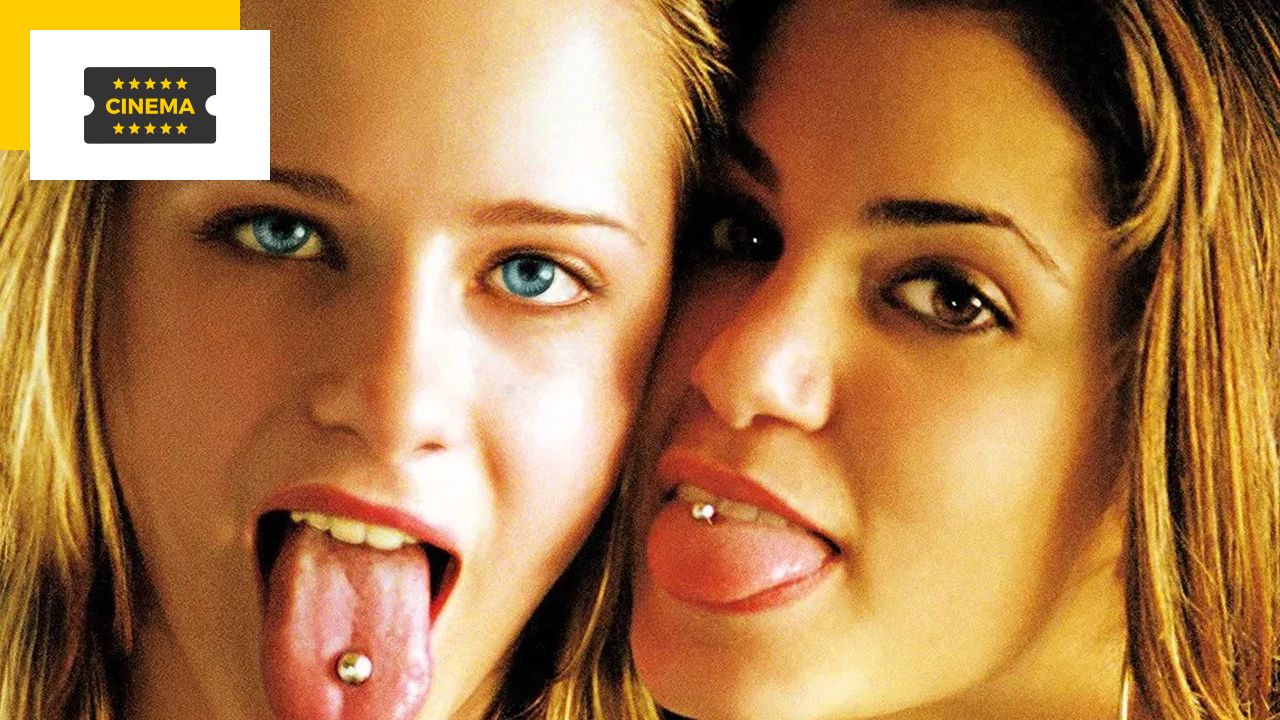 A mere 13-year-old co-wrote the film with the director of Twilight and left a mark on an entire generation A mere 13-year-old co-wrote the film with the director of Twilight and left a mark on an entire generation