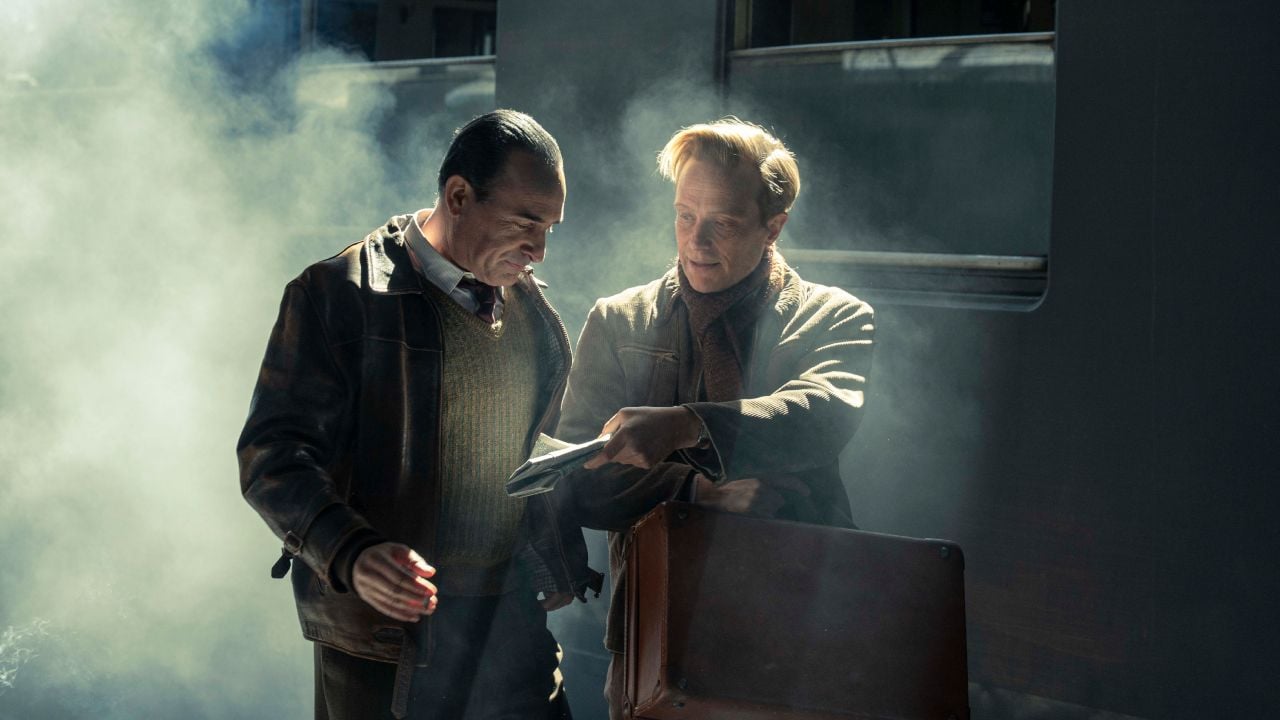 Un projet cinématographique ambitieux avec Jean Dujardin et Xavier Giannoli selon AlloCiné