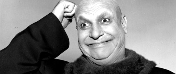Jackie Coogan alias oncle Fétide, dans la série