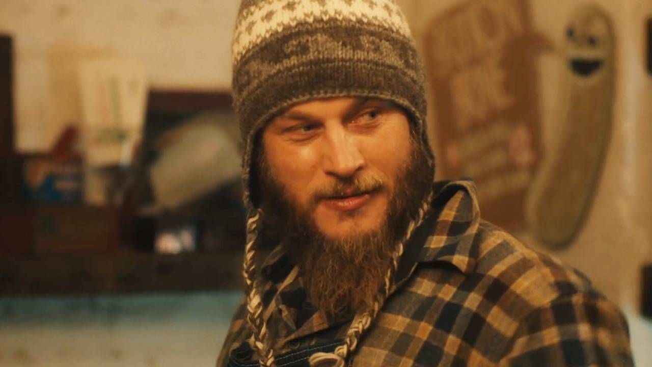 Travis Fimmel dans 