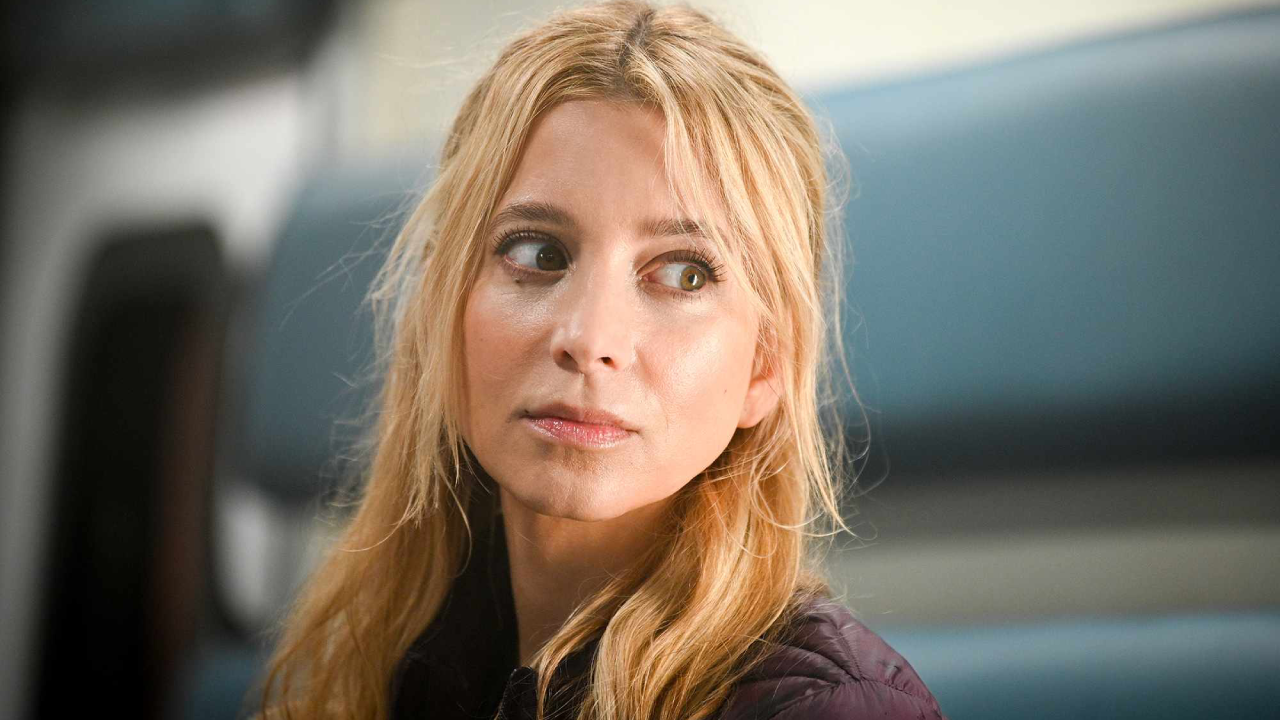 Fire Country : "Si j'avais eu mon mot à dire, Cara ne serait pas morte" ... Sabina Gadecki revient sur son départ de la série