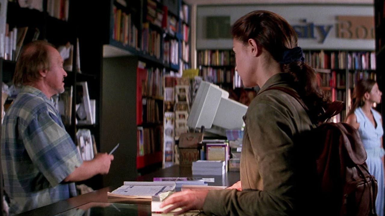 "Absolument inacceptable" : 30 ans après, cette actrice critique ce thriller à succès des années 90 qui voulait rivaliser avec Seven