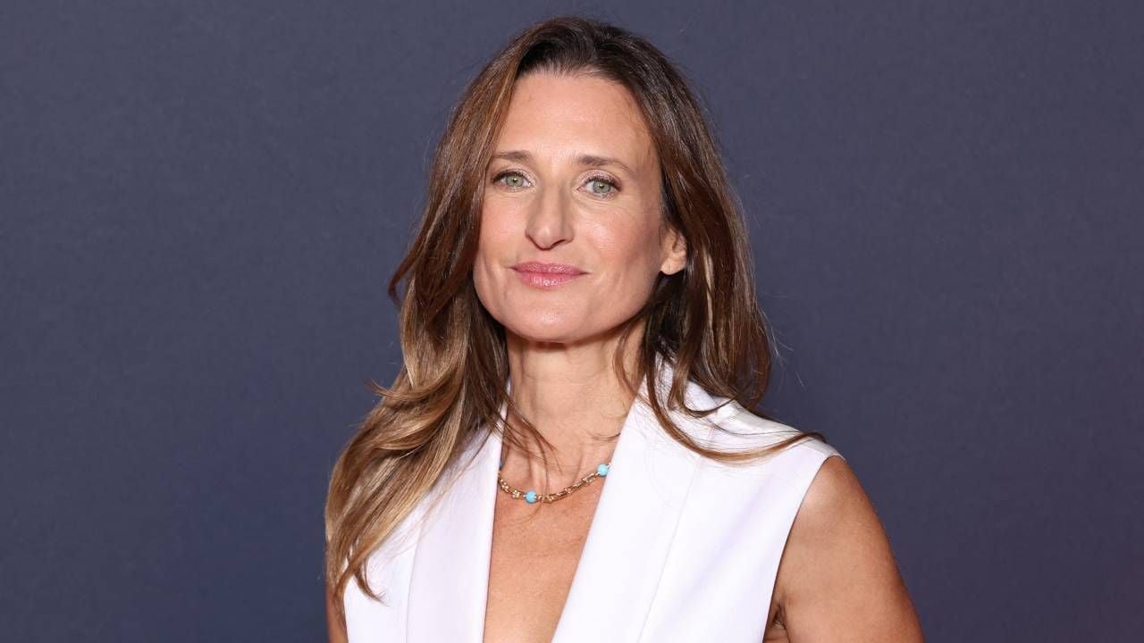[Exclu]. Après Les Enfants vont bien, Nathan Ambrosioni retrouve Camille Cottin et invite Agnès Jaoui pour un film de Noël !
