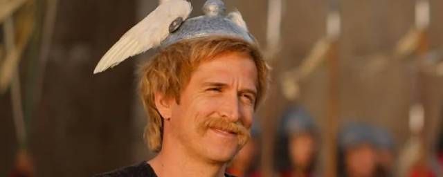 Guillaume Canet dans le costume d'Astérix, actuellement à l'affiche